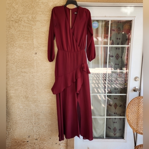 krisa Red Layered Gown - Picture 2 of 6